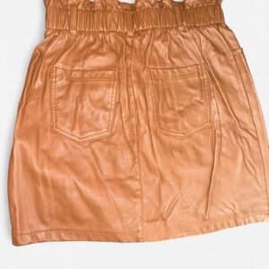 Elegant Tan Leather Mini Skirt